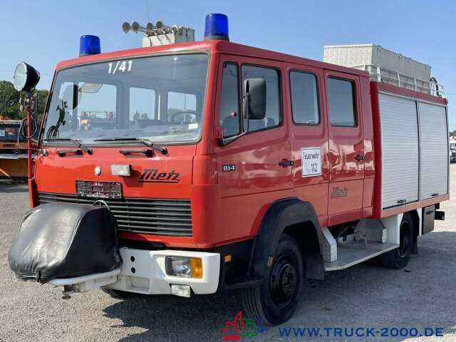 Koffer Transporter, Transporter mit Doppelkabine Mercedes-Benz 814 D Metz Feuerwehr Löschfahrzeug 32TKM 9Sitzer: das Bild 9