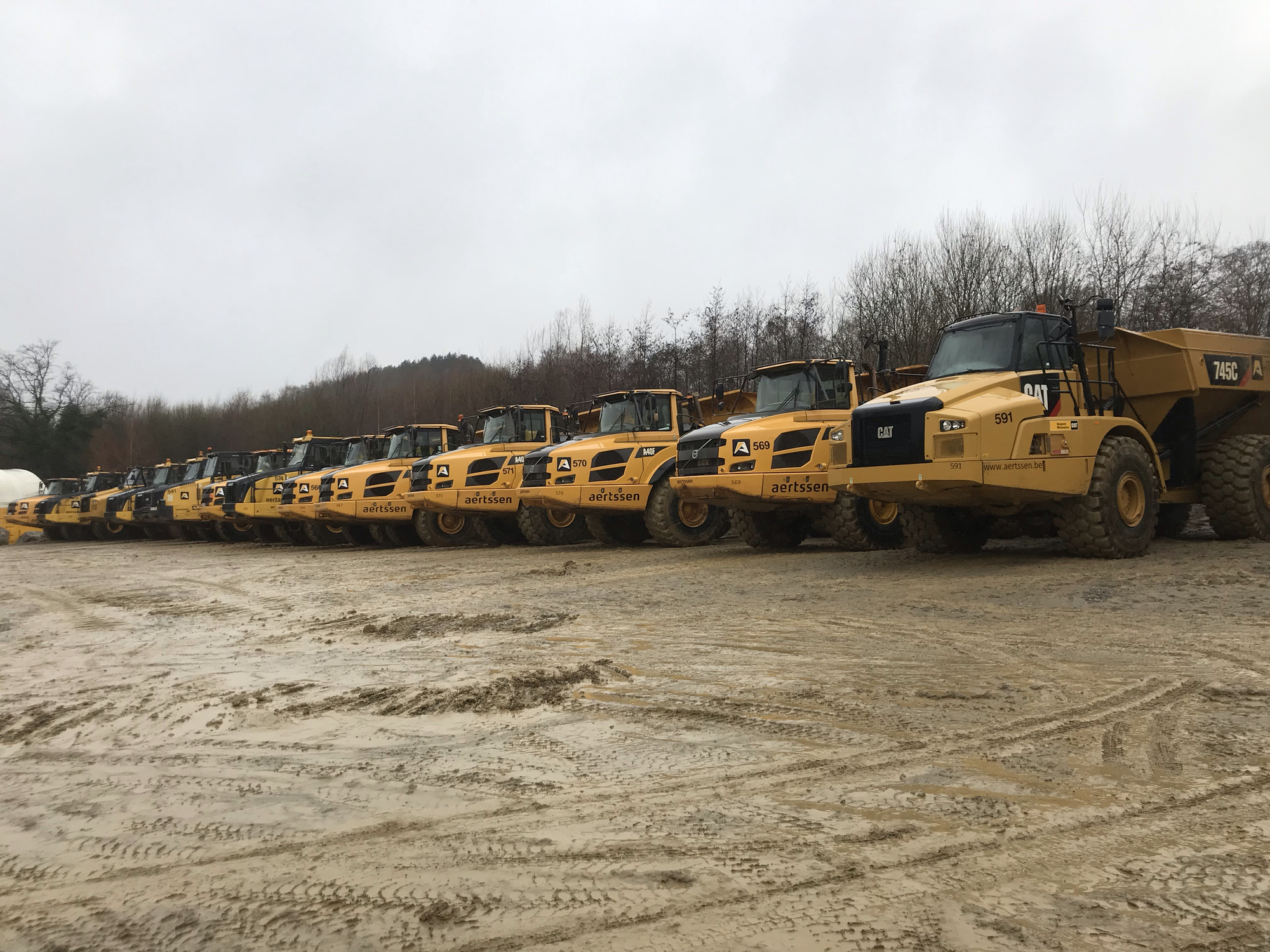 Aertssen Trading NV - DEVELON Baumaschinen - Jahr: 2022, Diesel undefined: das Bild 4