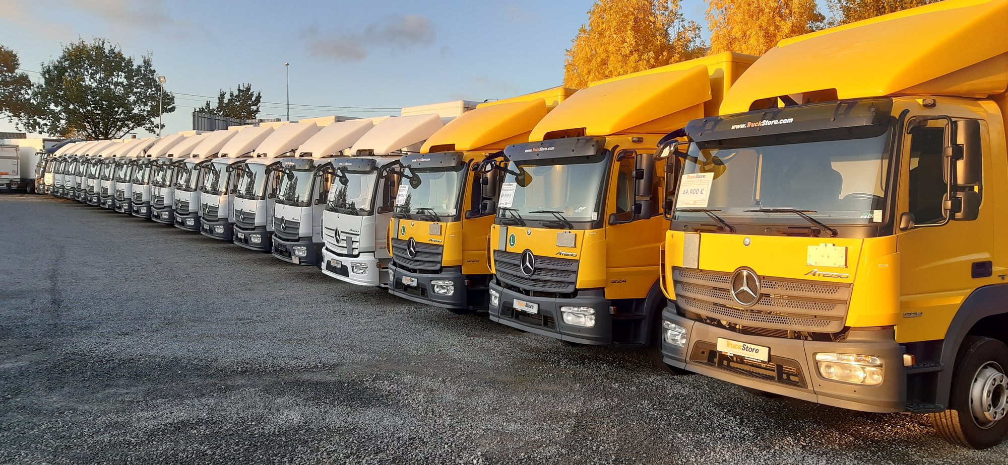 TruckStore Brussels - LKW - Jahr: 2021, Getriebe: Automatikgetriebe undefined: das Bild 1