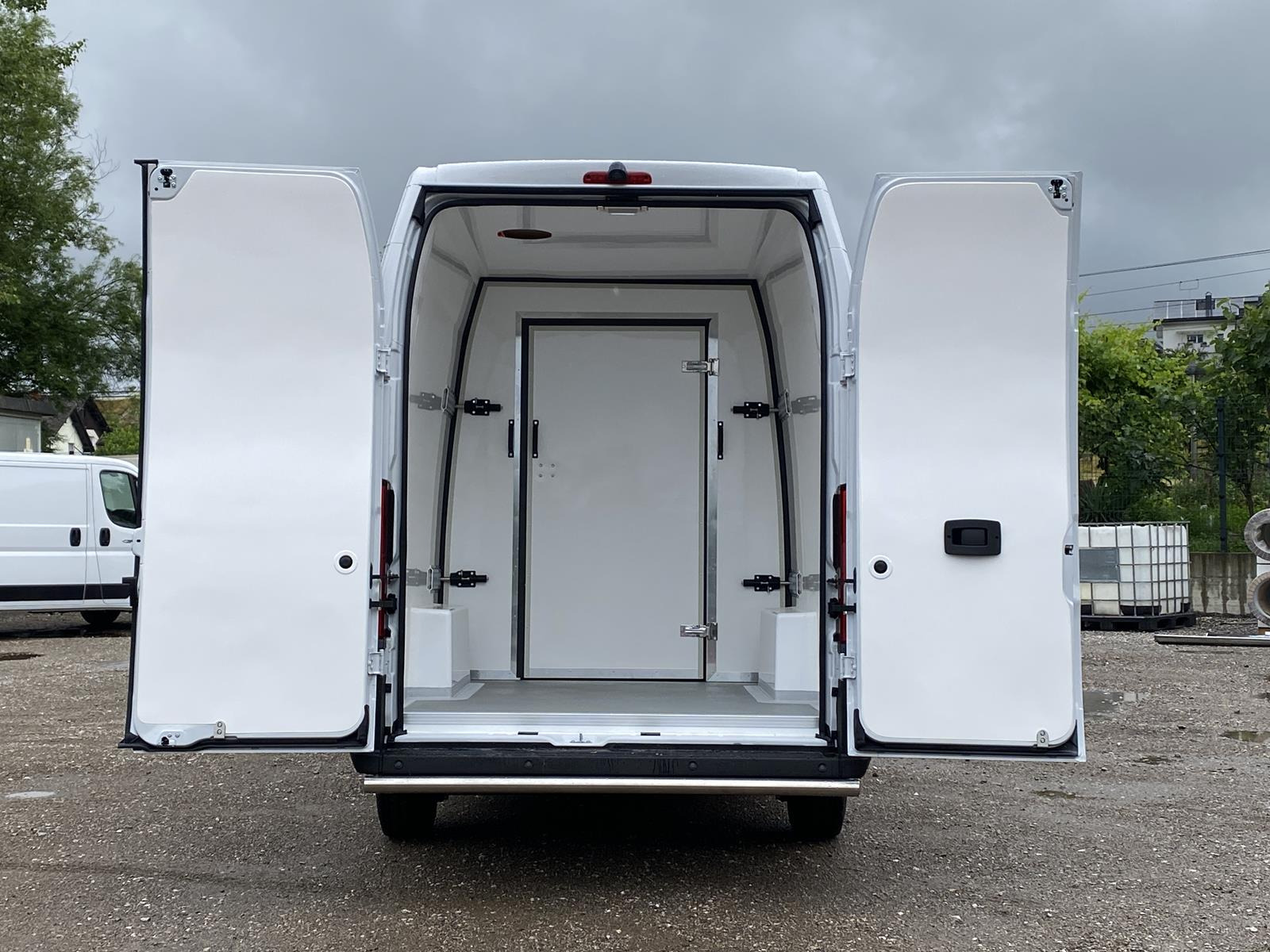 RINZ ROS d.o.o. (GmbH) - Angebote zu verkaufen undefined: das Bild 24