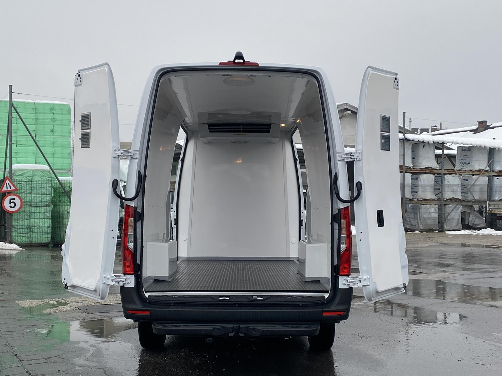 RINZ ROS d.o.o. (GmbH) - Angebote zu verkaufen undefined: das Bild 12