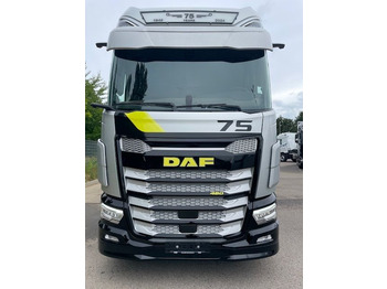 DAF XG+ 480 FT   75 Jahre DAF Edition "Limitiert" DAF XG+ 480 FT   75 Jahre DAF Edition - Leasing DAF XG+ 480 FT   75 Jahre DAF Edition "Limitiert" DAF XG+ 480 FT   75 Jahre DAF Edition: das Bild 4
