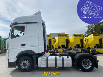 Sattelzugmaschine Mercedes-Benz Actros 1845: das Bild 2