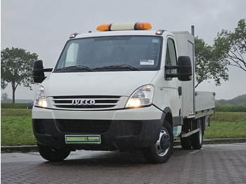 IVECO Daily Pritsche Transporter