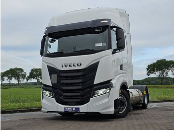 IVECO Stralis Sattelzugmaschine
