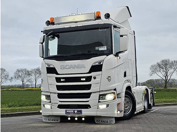 SCANIA R 450 Sattelzugmaschine