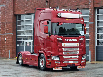 SCANIA S 500 Sattelzugmaschine