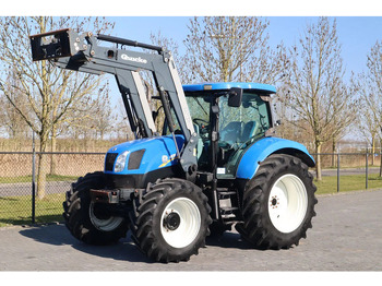 NEW HOLLAND T6000 Traktor