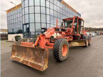 CATERPILLAR 120H Grader