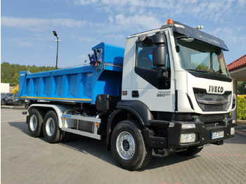 Kipper Iveco Trakker 360 EEV Manual 6x4 Wywrot 3-stronny Hydroburta Bok i Tył: das Bild 2