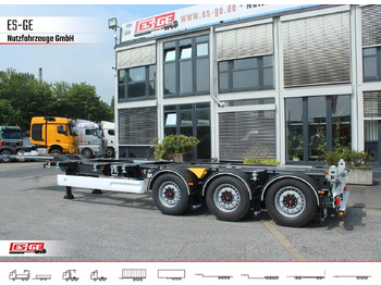 WIELTON Container/ Wechselfahrgestell Auflieger