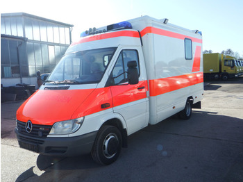 Krankenwagen Mercedes-Benz Sprinter 413 CDI KLIMA - Krankenwagen Krankenlie: das Bild 1