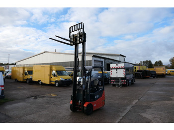 TOYOTA Elektrostapler