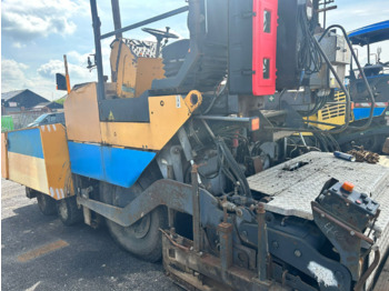 Asphaltfertiger/ Straßenfertiger ABG Titan 473-2: das Bild 3