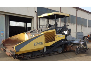 BOMAG Asphaltfertiger/ Straßenfertiger