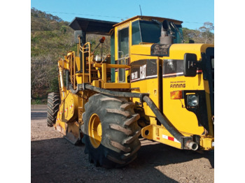 CATERPILLAR Bodenstabilisierer