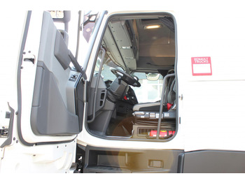 Renault T 520 E6 High Sleeper Retarder Kühlbox  VIN: LD - Leasing Renault T 520 E6 High Sleeper Retarder Kühlbox  VIN: LD: das Bild 3
