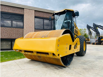 Walzenzug CAT CS 10 GC: das Bild 3