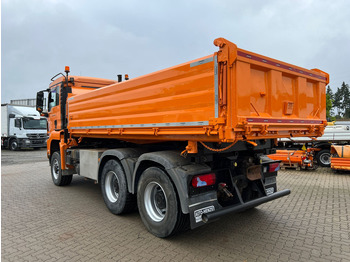 Kipper MAN TG-S 33.440 AK 6x6 3-Achs Allradkipper: das Bild 4 Kipper MAN TG-S 33.440 AK 6x6 3-Achs Allradkipper: das Bild 4