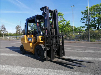 CATERPILLAR GP Treibgasstapler