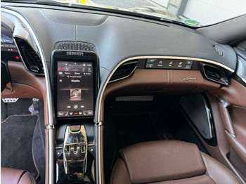 Coupé Ferrari Roma Coupe Schwarz: das Bild 4 Coupé Ferrari Roma Coupe Schwarz: das Bild 4