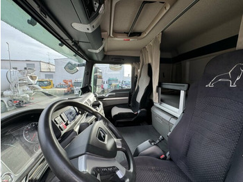 Sattelzugmaschine MAN TGS 18.510 4x4 SZM - Kipphyd. Blatt Luft: das Bild 3