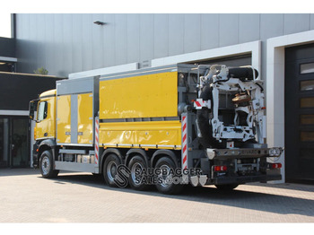 Saug-/ Spülfahrzeug Mercedes-Benz Arocs RIVARD EXVAC Saugbagger: das Bild 3