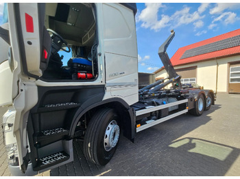 Abrollkipper VOLVO FH500: das Bild 4