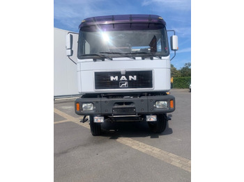 Kipper MAN T42 T42 6x6: das Bild 2