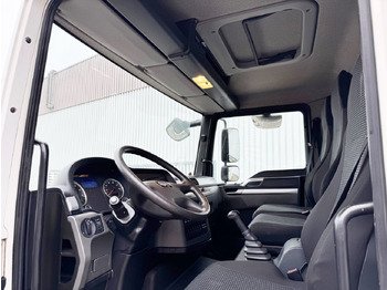 Innenraum Bild 1: Koffer LKW MAN TGL 8.150 4x2 BL TGL 8.150 4x2 BL, Möbelkoffer mit Rolltor