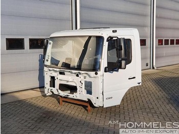 MERCEDES-BENZ Atego Fahrerhaus und Interieur