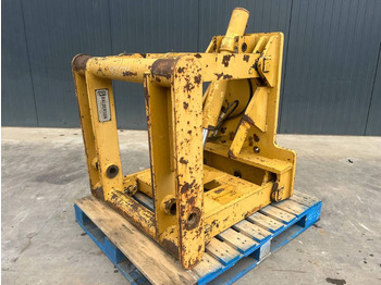CATERPILLAR Anbauteil