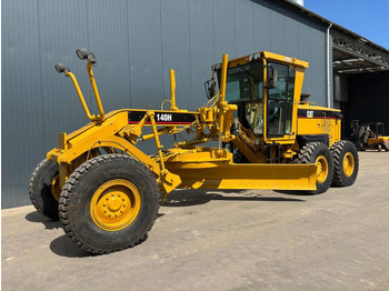CATERPILLAR 140H Grader