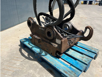 Schnellwechsler für Baumaschine OilQuick OQ70/55 323E: das Bild 3