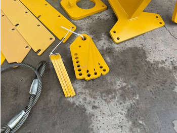 NEU: Ladebordwand für Baumaschine Volvo A25G: das Bild 3 NEU: Ladebordwand für Baumaschine Volvo A25G: das Bild 3