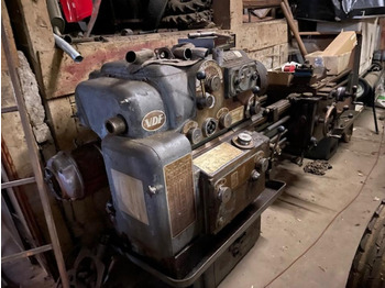Metallbearbeitungsmaschine