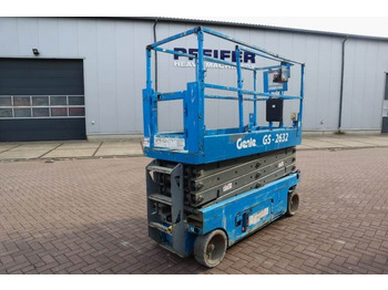 Scherenbühne Genie GS2632 Electric, Working Height 10m, 227kg Capacit: das Bild 2