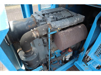 Scherenbühne Genie GS4390 Diesel, 4x4 Drive, 15.11m Working Height 68: das Bild 2