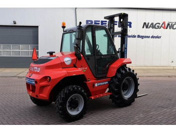Geländestapler Manitou M30-4 Valid inspection, *Guarantee! 4x4 Drive, 300: das Bild 2