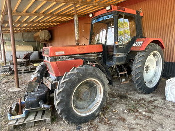 CASE IH XL Traktor