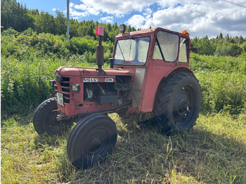 VOLVO Traktor