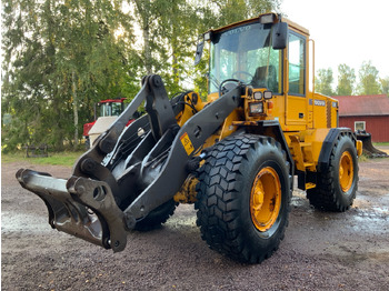 VOLVO L70D Radlader