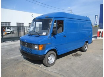Transporter Mercedes-Benz 310D: das Bild 1