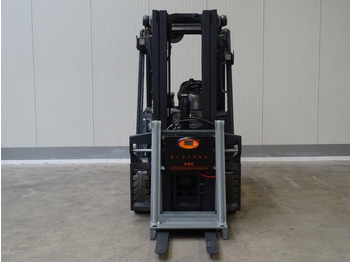 Linde E30-01 - TRIPLEX - Leasing Linde E30-01 - TRIPLEX: das Bild 2