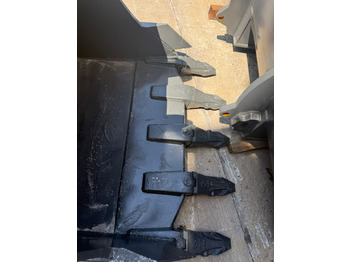 Baggerschaufel Volvo EC350 Rock Bucket: das Bild 2 Baggerschaufel Volvo EC350 Rock Bucket: das Bild 2