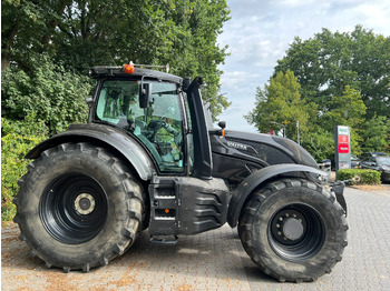 Traktor VALTRA T174 Versu: das Bild 4