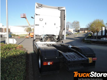 Sattelzugmaschine Mercedes-Benz Actros 1848 LS LS: das Bild 4