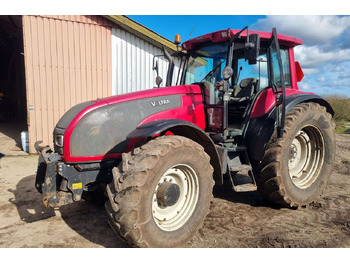 VALTRA T190 Traktor