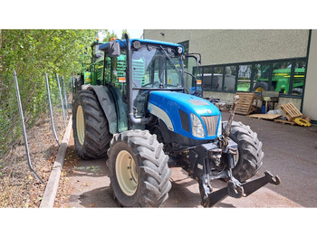 NEW HOLLAND Traktor
