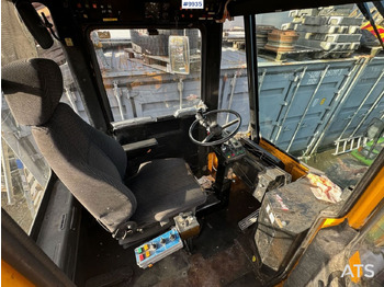 Terminaltraktor Sisu Terminaltraktor Rep object: das Bild 4